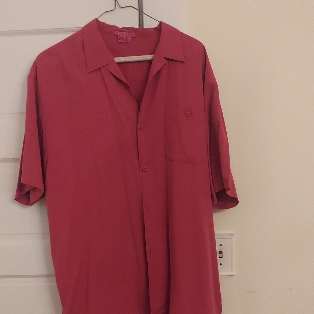 Men's Classic 100% silk Button-Down Shirt in Vibrant Rose